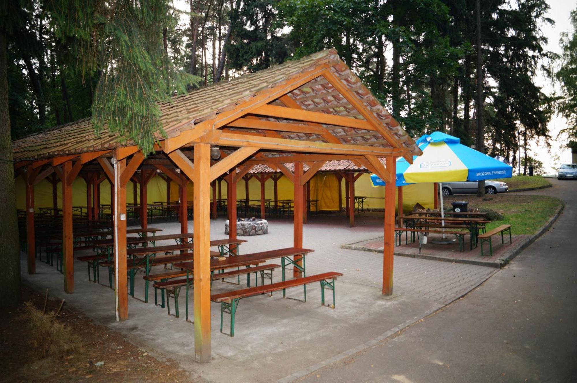 Ow Inter Piast Kalbornia - Z Wlasna Plaza Z Kapieliskiem I Przystania Dabrowno  Exterior photo