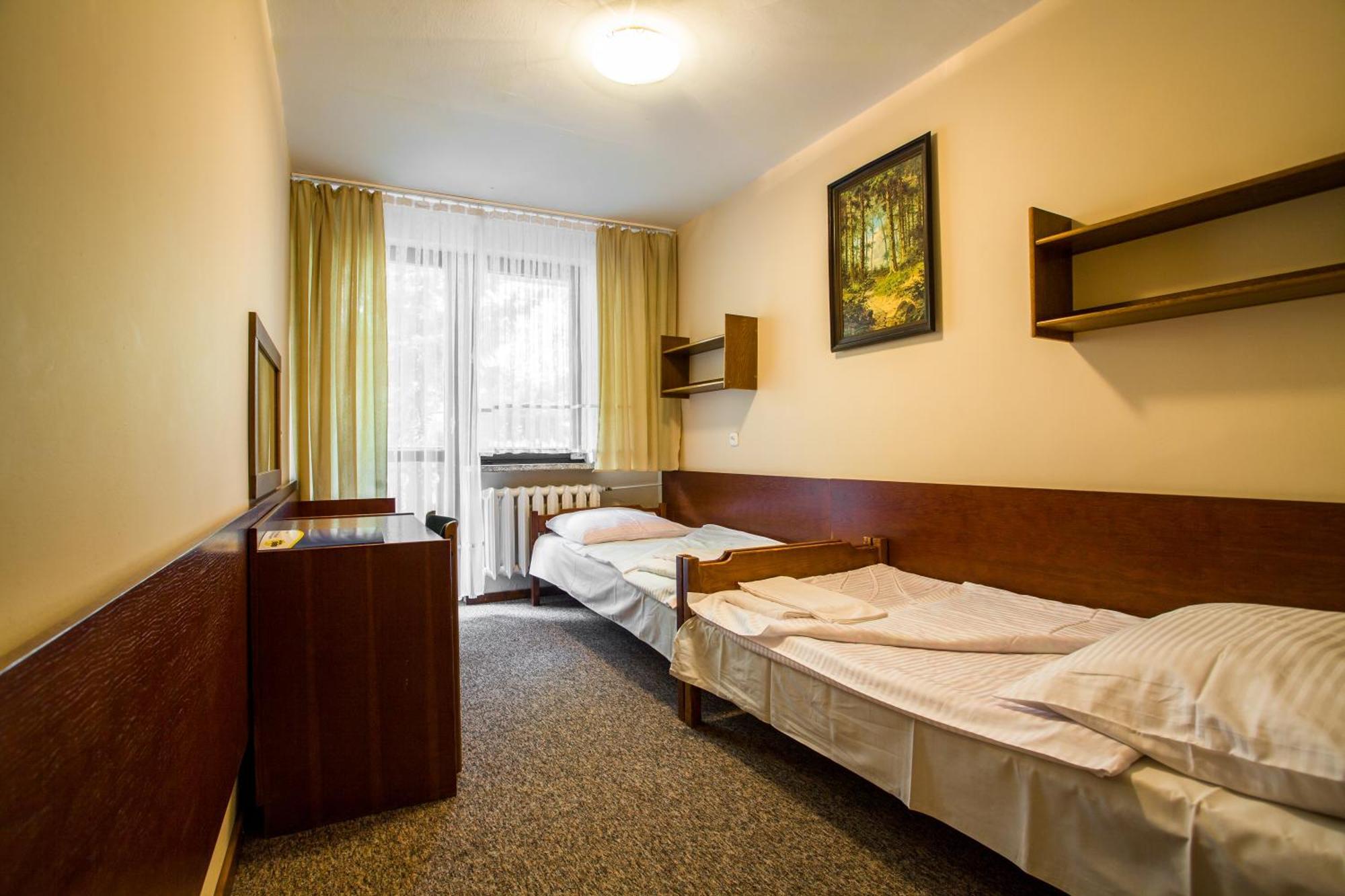 Ow Inter Piast Kalbornia - Z Wlasna Plaza Z Kapieliskiem I Przystania Dabrowno  Exterior photo