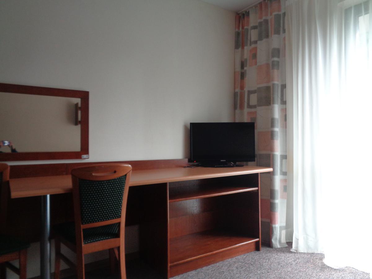 Ow Inter Piast Kalbornia - Z Wlasna Plaza Z Kapieliskiem I Przystania Dabrowno  Exterior photo